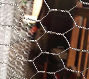Mesh-Manufacturer-Chicken-Wire-For-Sale-Poultry-Netting